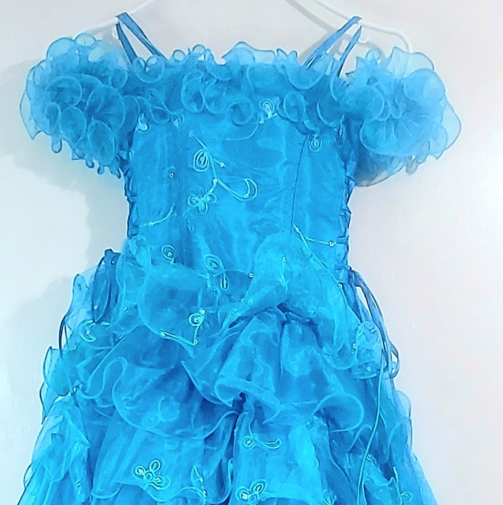 Little girl dress for special occasions